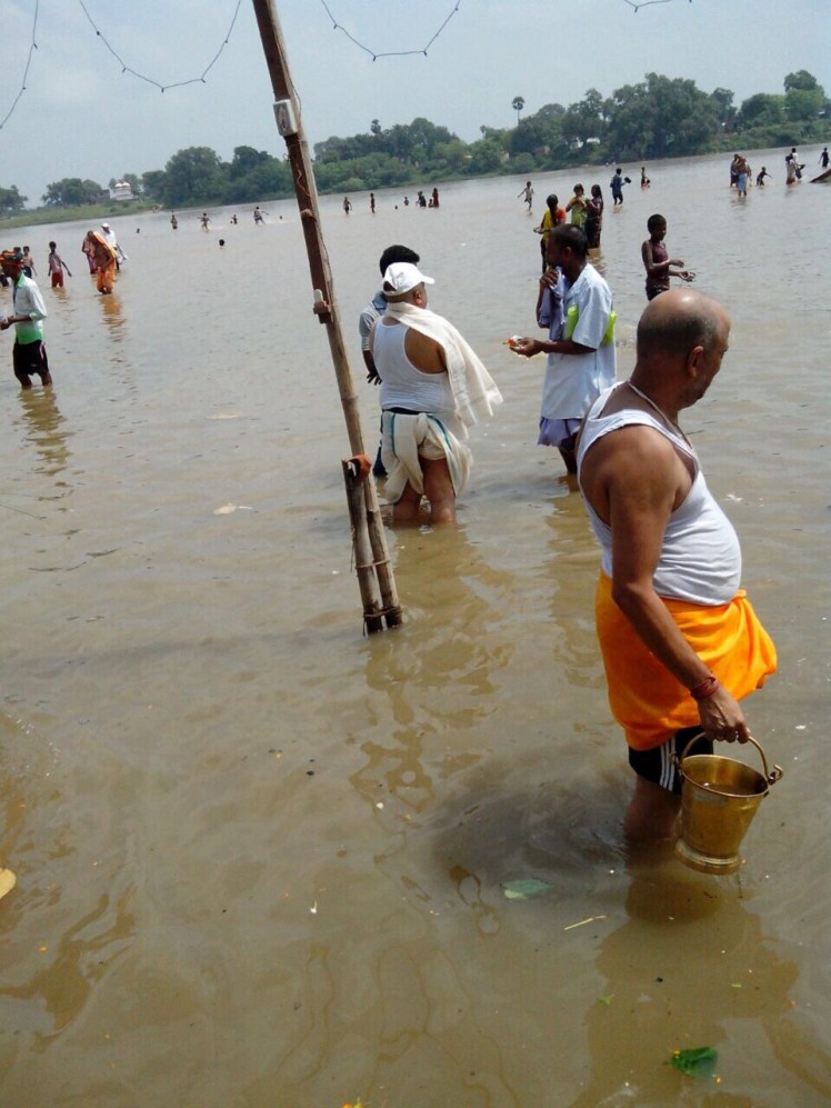A picture from Gaya - for the salvation ceremony. Pic Credits : MS for sharing this personal pic for this post. Thank you M!
