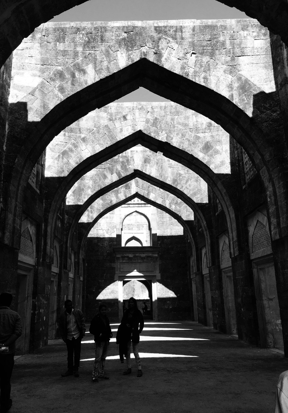 Hindola Mahal boasted of beautiful architecture.